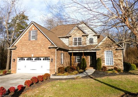 270 Plumstead Lane Clemmons NC 27012