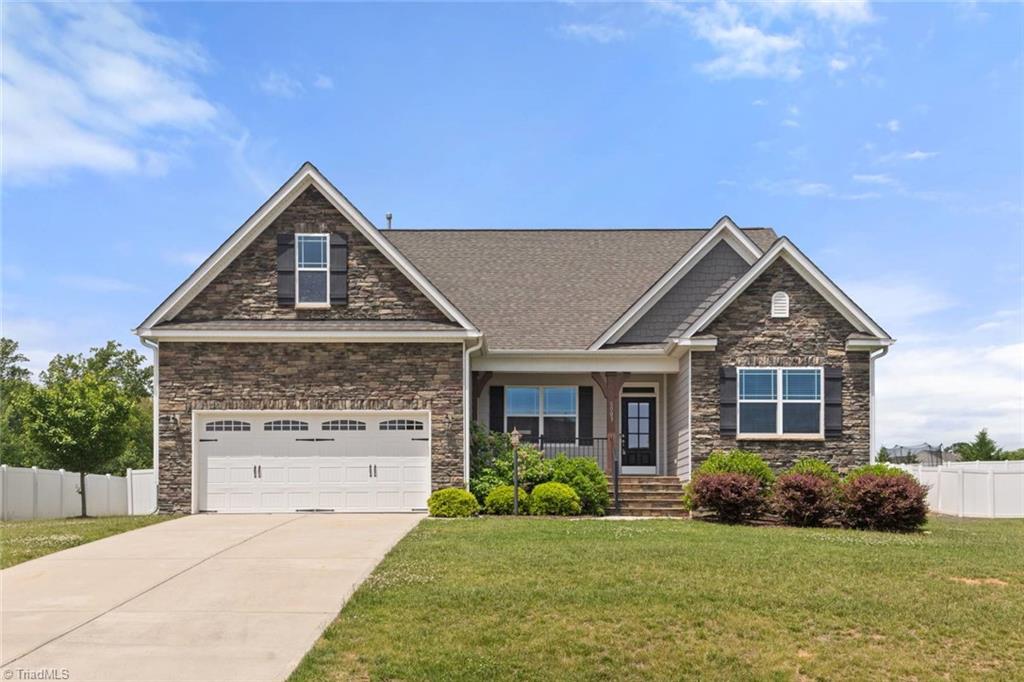 8003 Helison Court, Stokesdale, North Carolina image 1