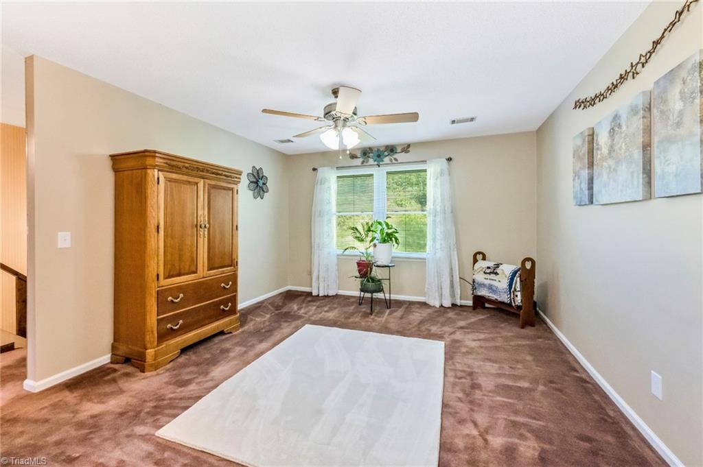 328 Country Club Road, Wilkesboro, North Carolina image 16