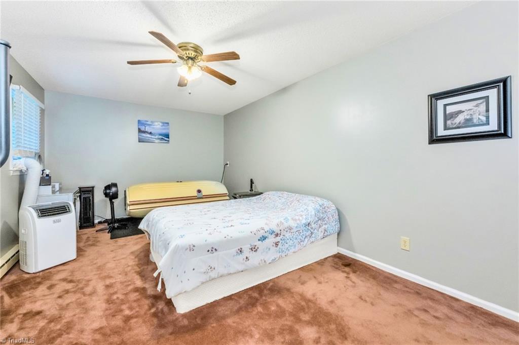 328 Country Club Road, Wilkesboro, North Carolina image 38