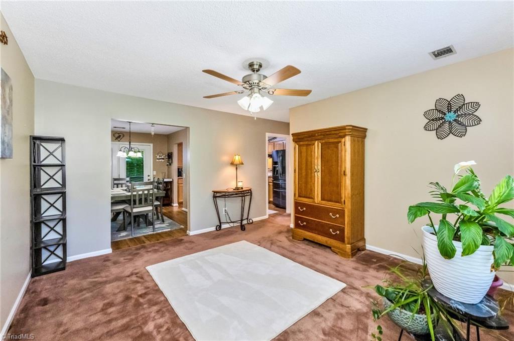 328 Country Club Road, Wilkesboro, North Carolina image 15