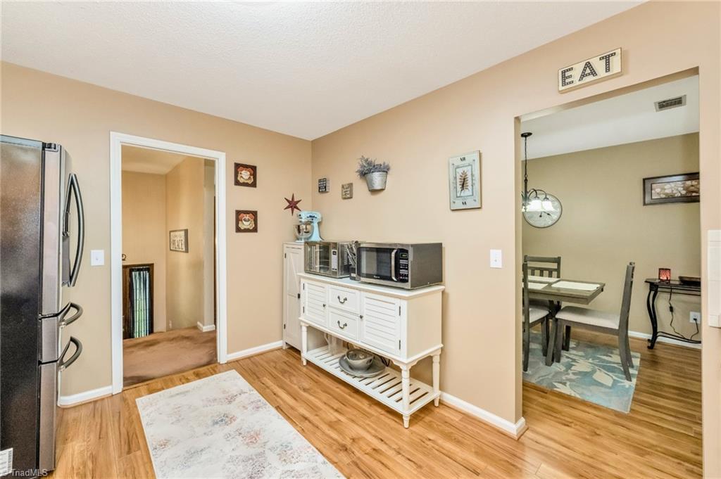 328 Country Club Road, Wilkesboro, North Carolina image 24