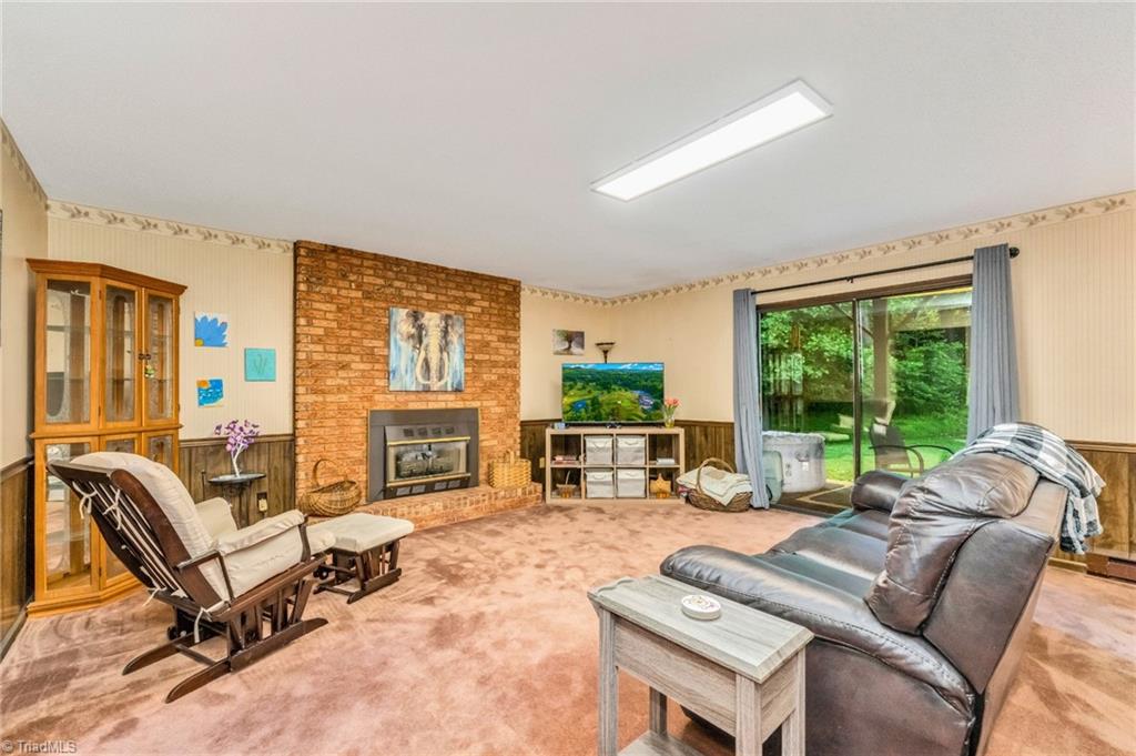 328 Country Club Road, Wilkesboro, North Carolina image 43