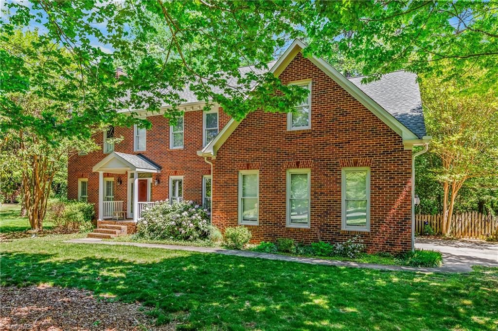 Photo of 4305 Shaw Farm Circle, Greensboro, NC 27406 (MLS # 1217253)