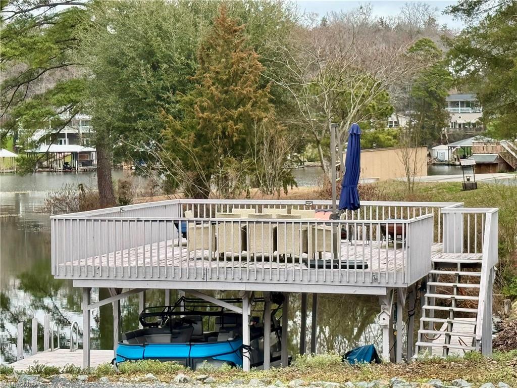 103 Curran Point Drive