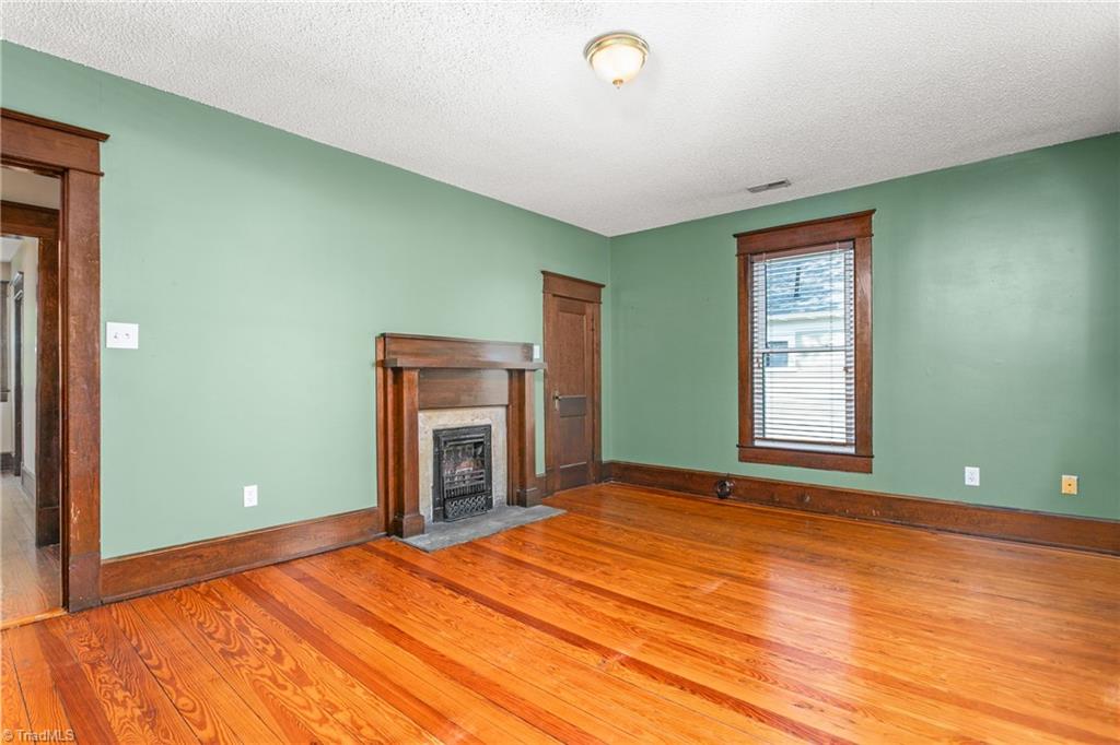 104 E Wilson Street, Mebane, North Carolina image 20