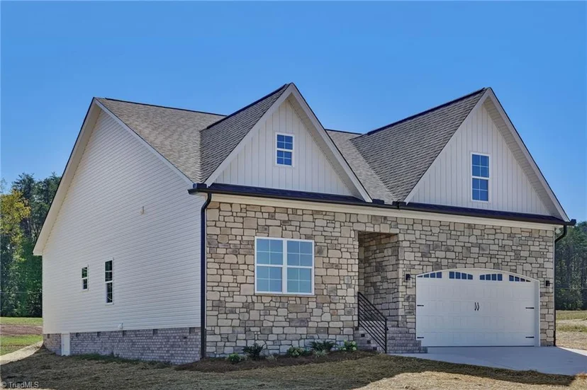 160 Mayo River Meadows Drive, photo 1 of 50
