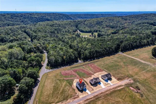 160 Mayo River Meadows Drive, photo 4 of 50