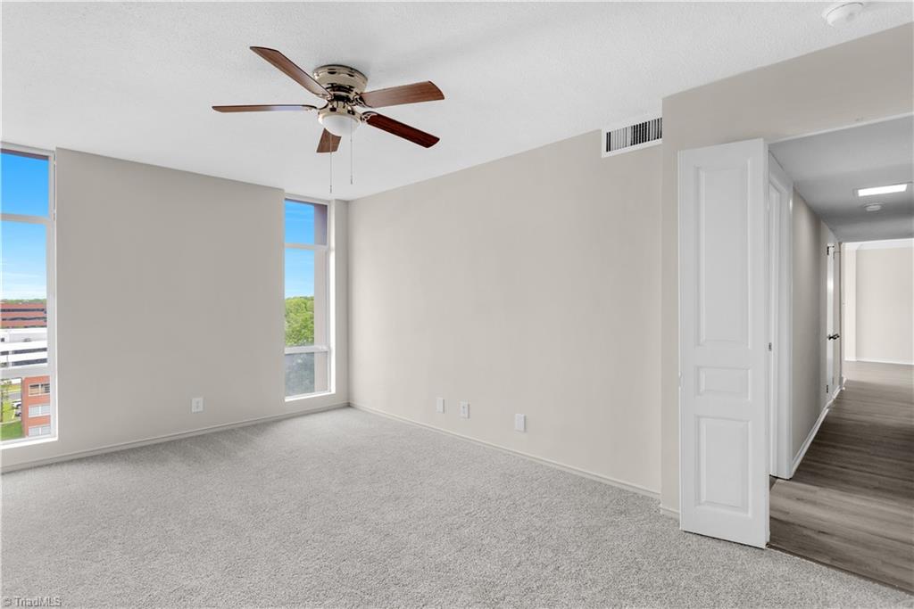 1101 N Elm Street #904, Greensboro, North Carolina image 20
