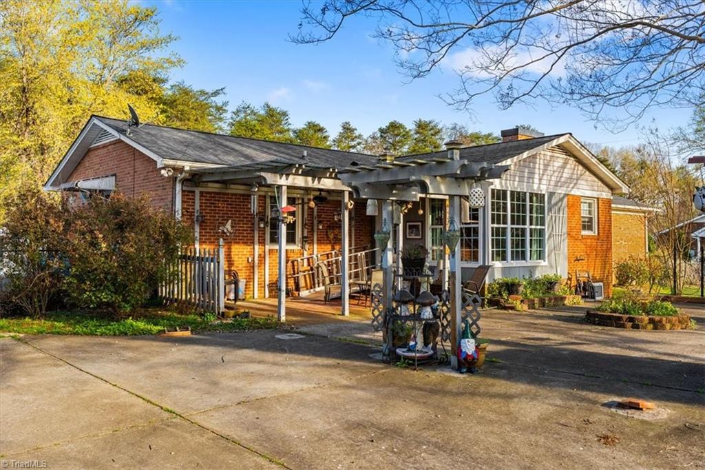 5509 Yanceyville Road, Browns Summit, North Carolina image 31