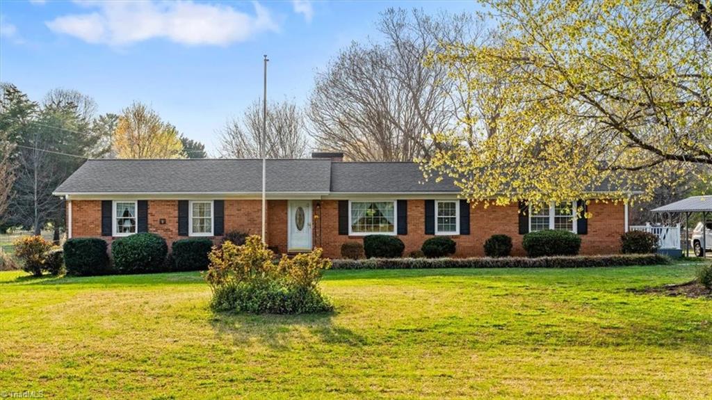 5509 Yanceyville Road, Browns Summit, North Carolina image 4