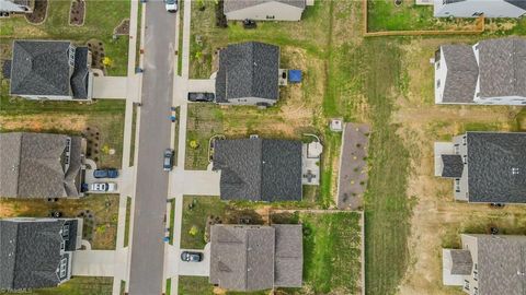 A home in Kernersville