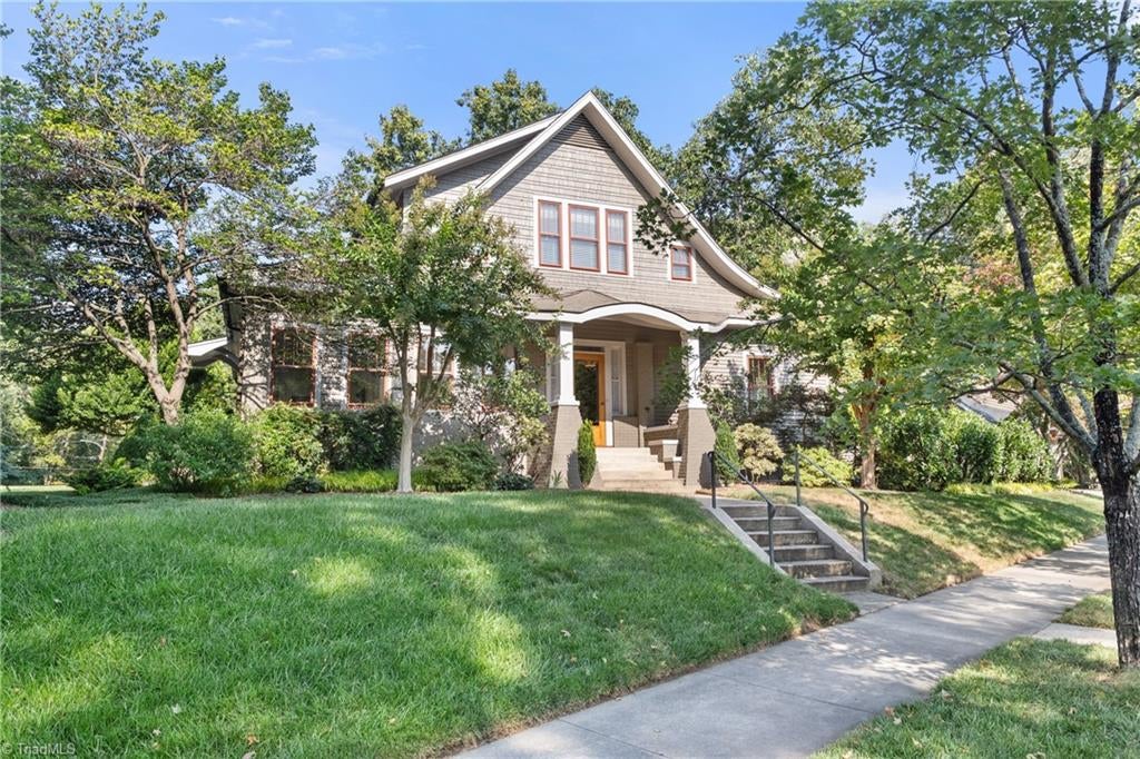 Photo of 2403 Buena Vista Road, Winston-Salem, NC 27104 (MLS # 1236139)