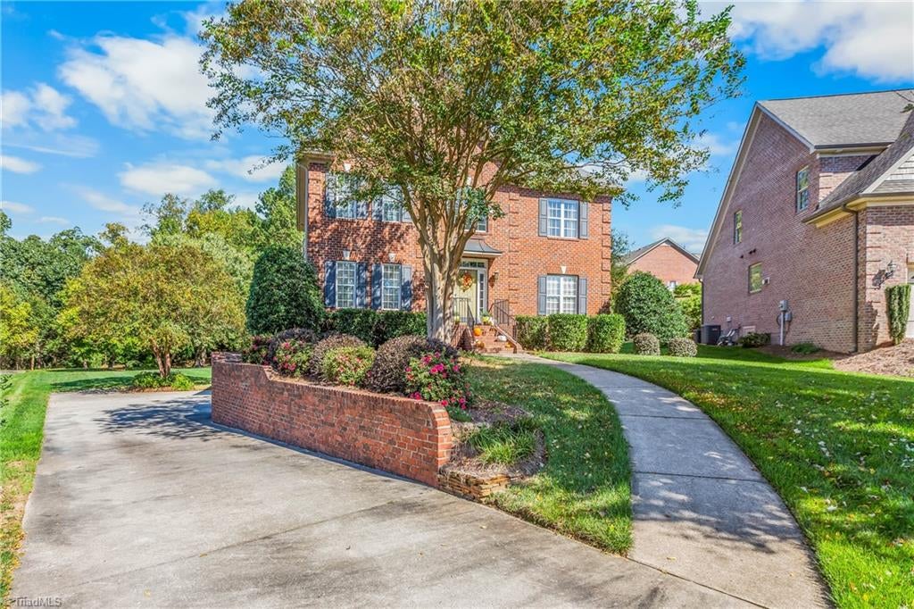 2008 E Pinehurst Court