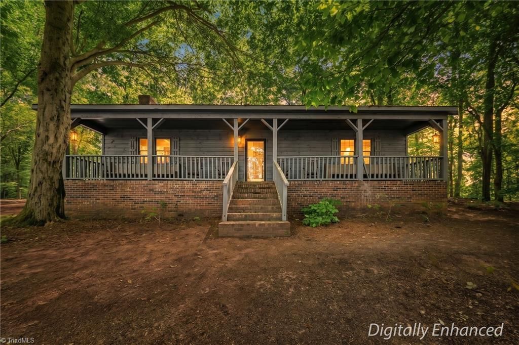 Photo of 3607 NC Highway 268 Hwy, Pilot Mountain, NC 27041 (MLS # 1218177)
