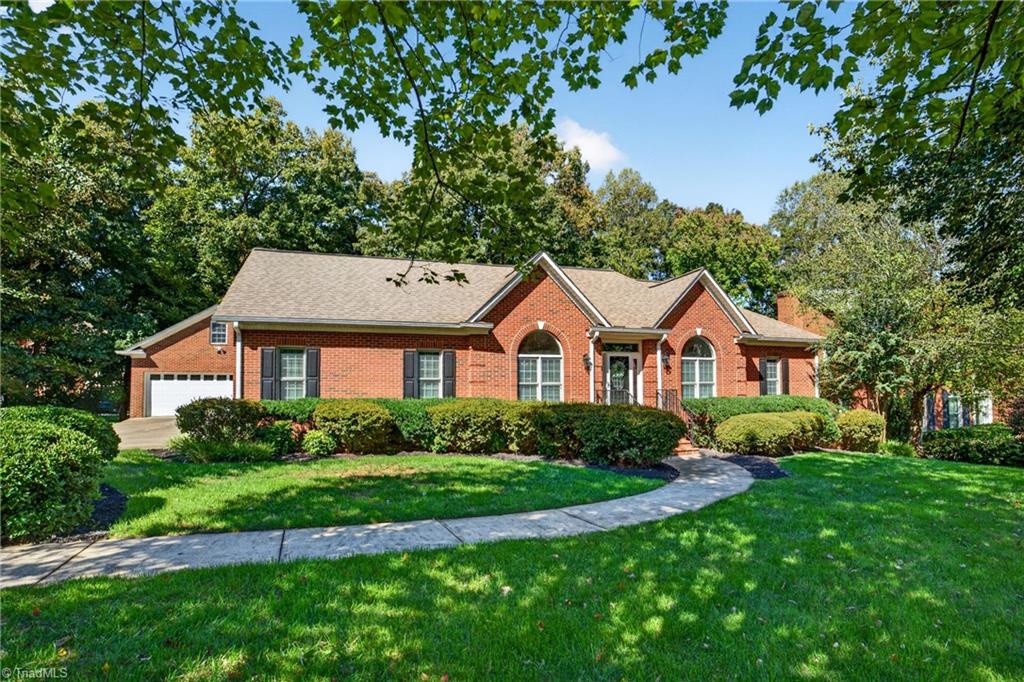Photo of 142 Croyden Drive, Kernersville, NC 27284 (MLS # 1238443)
