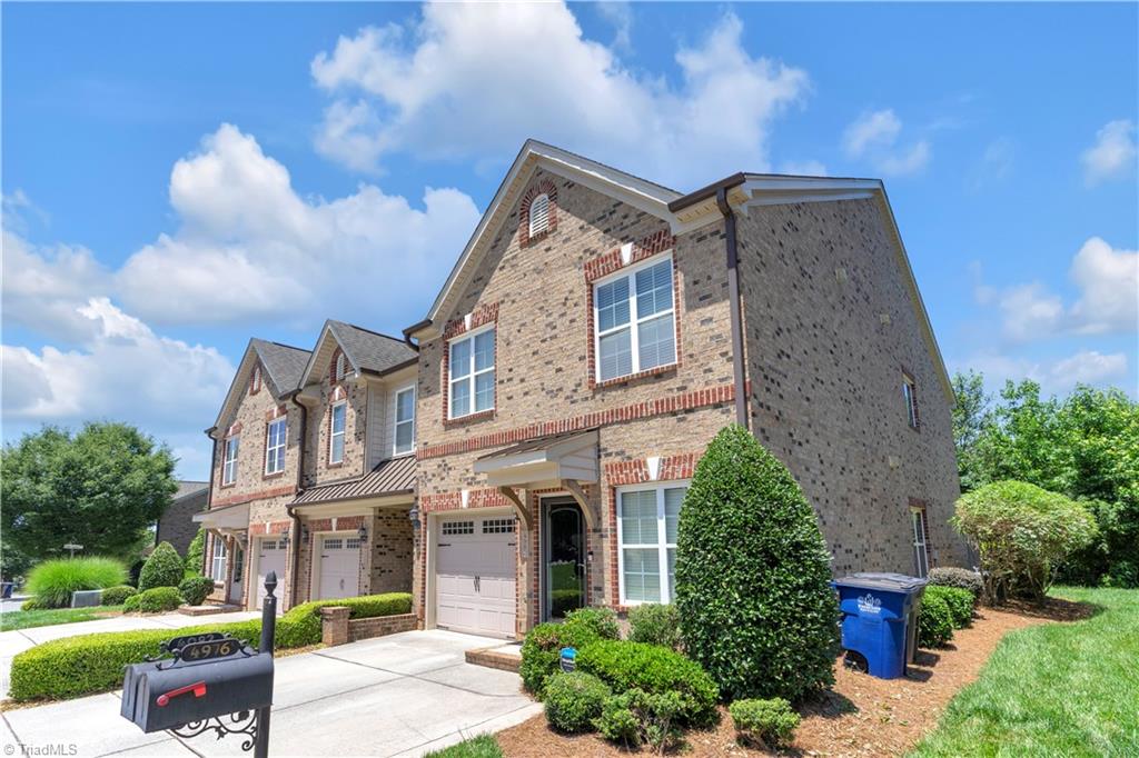 4982 Wyngate Village Drive