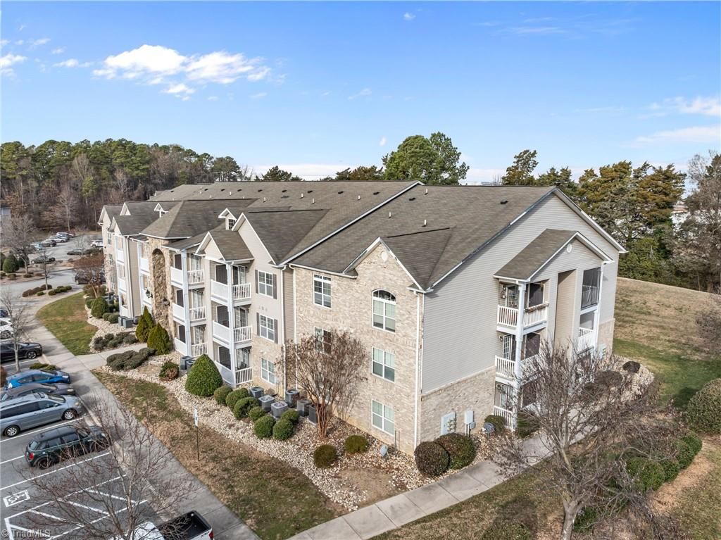 Photo of 7102 W Friendly Avenue #304, Greensboro, NC 27410 (MLS # 1206223)