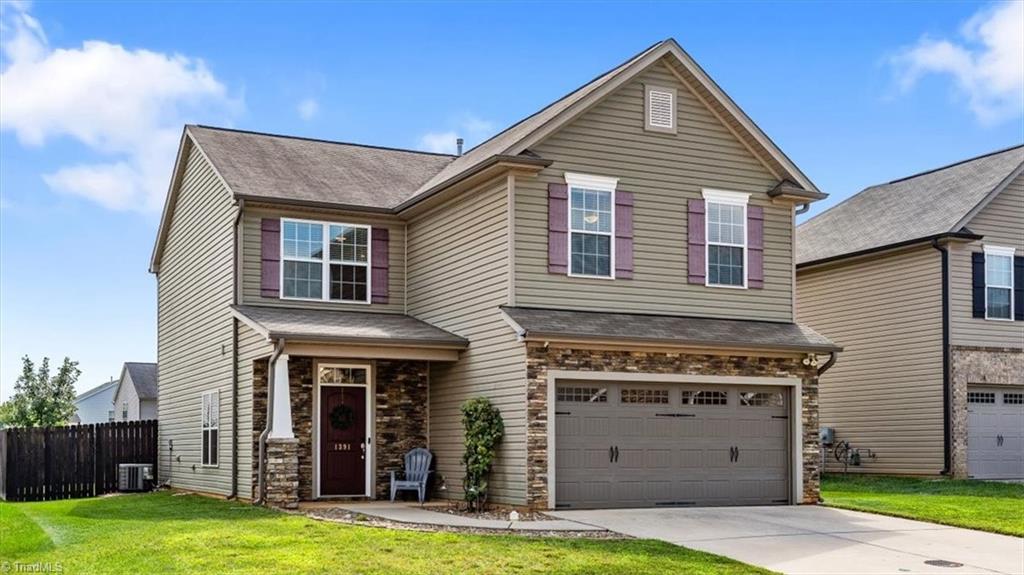 Photo of 1391 Land Grove Drive, Kernersville, NC 27284 (MLS # 1235961)