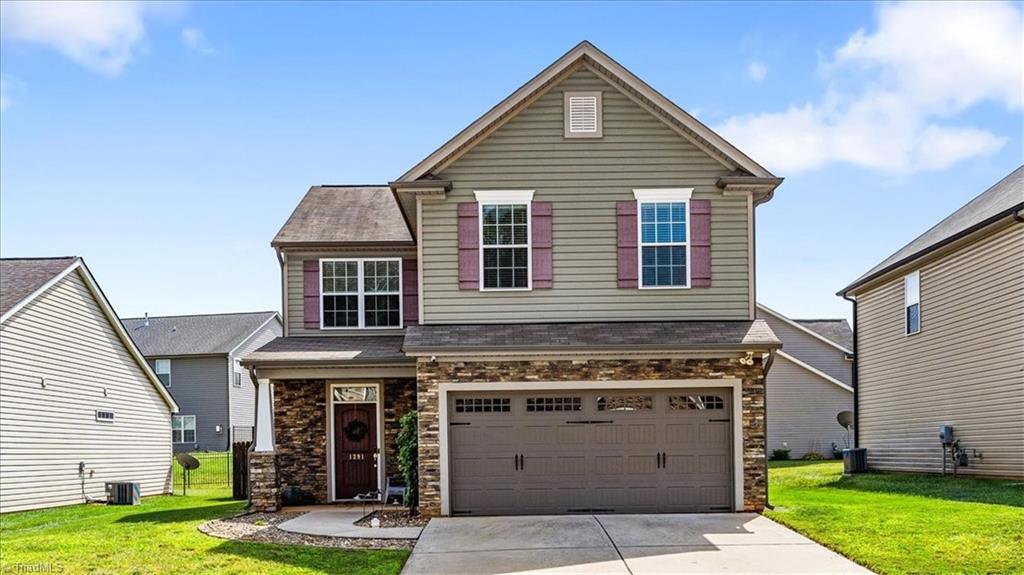Photo of 1391 Land Grove Drive, Kernersville, NC 27284 (MLS # 1235961)