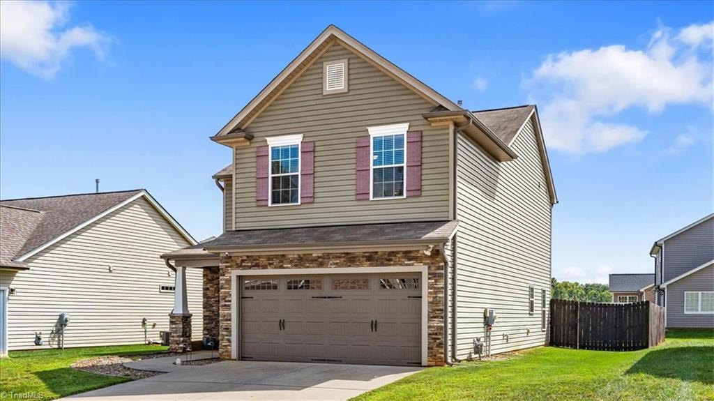 Photo of 1391 Land Grove Drive, Kernersville, NC 27284 (MLS # 1235961)