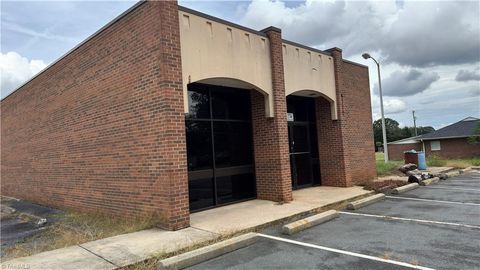 Photo of 4112 W Old US Highway 421 Hwy, Hamptonville, NC 27020 (MLS # 1197282)