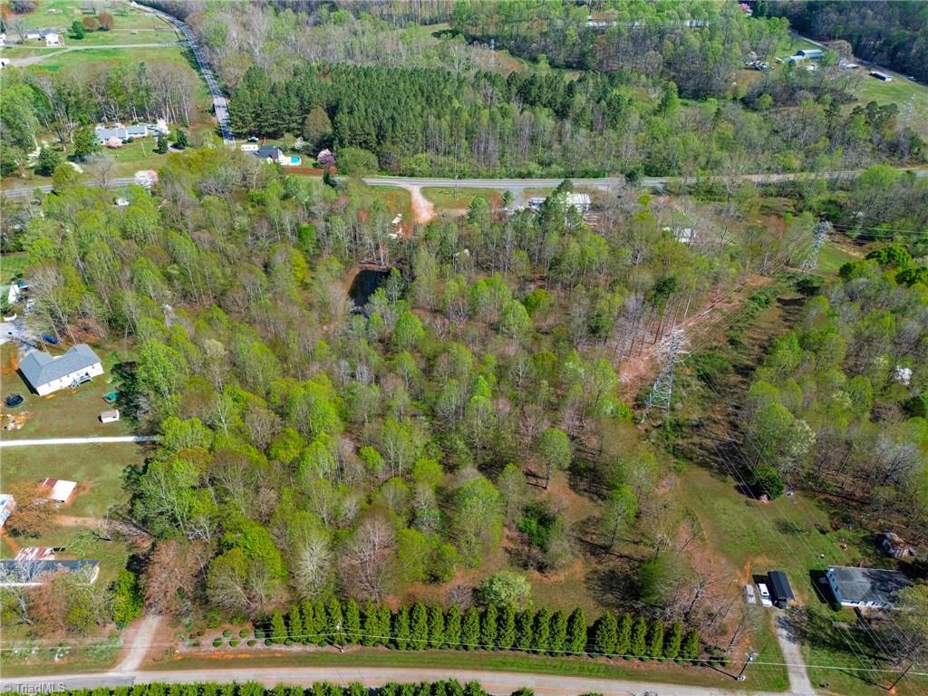 1636 Fred Hinshaw Road, Yadkinville, North Carolina image 17
