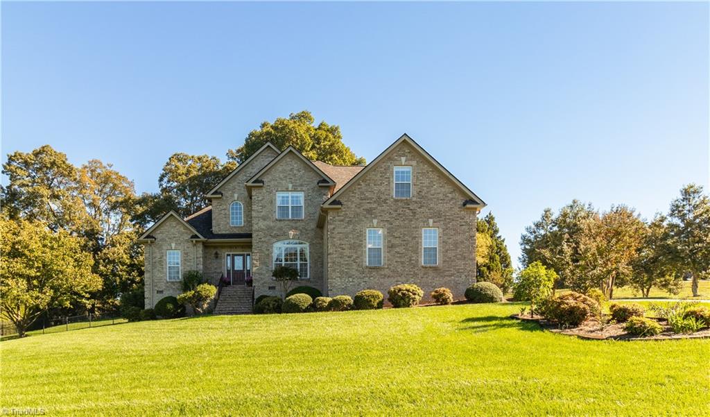 5402 Effieham Street