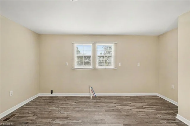 1440 South Avenue, photo 2 of 27