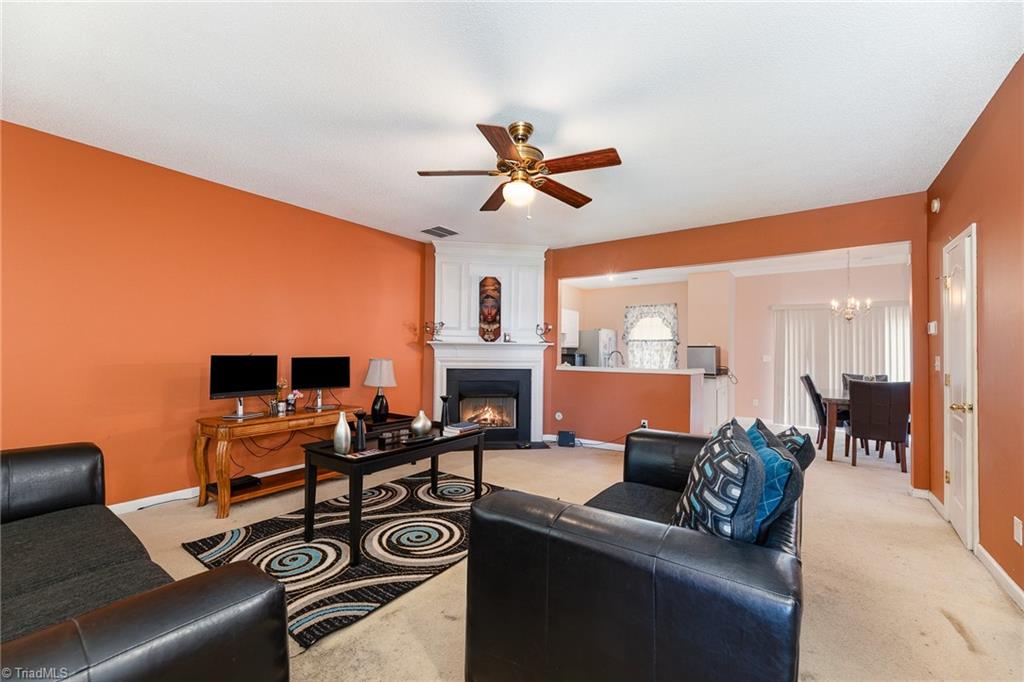 3902 Elizabeth Glen Way, Jamestown, North Carolina image 4