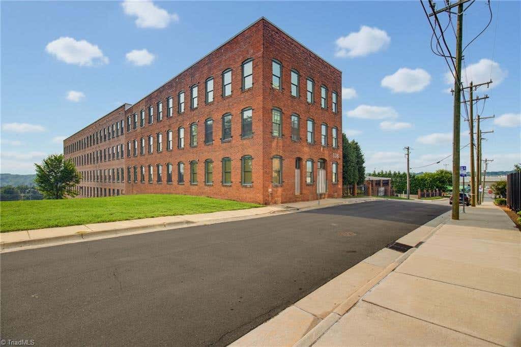 Photo of 836 Oak Street #306, Winston-Salem, NC 27101 (MLS # 1228911)