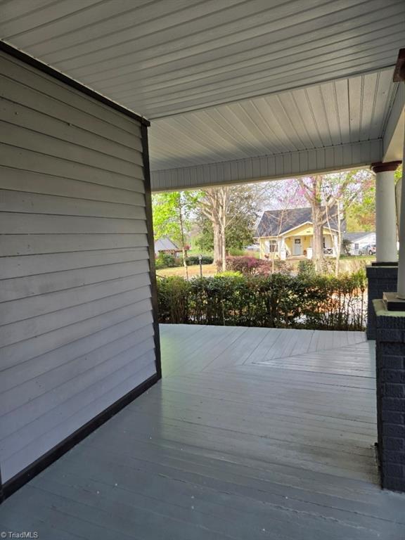 724 Summit Street, Walnut Cove, North Carolina image 49