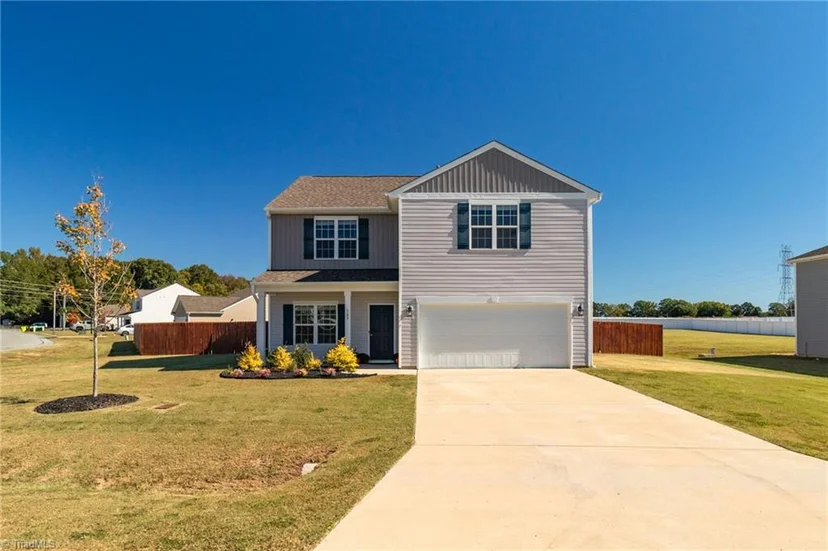 107 Wickham Court, photo 1 of 32