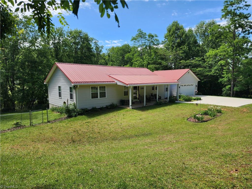 2904 E Brocktown Road, Moravian Falls, North Carolina image 2