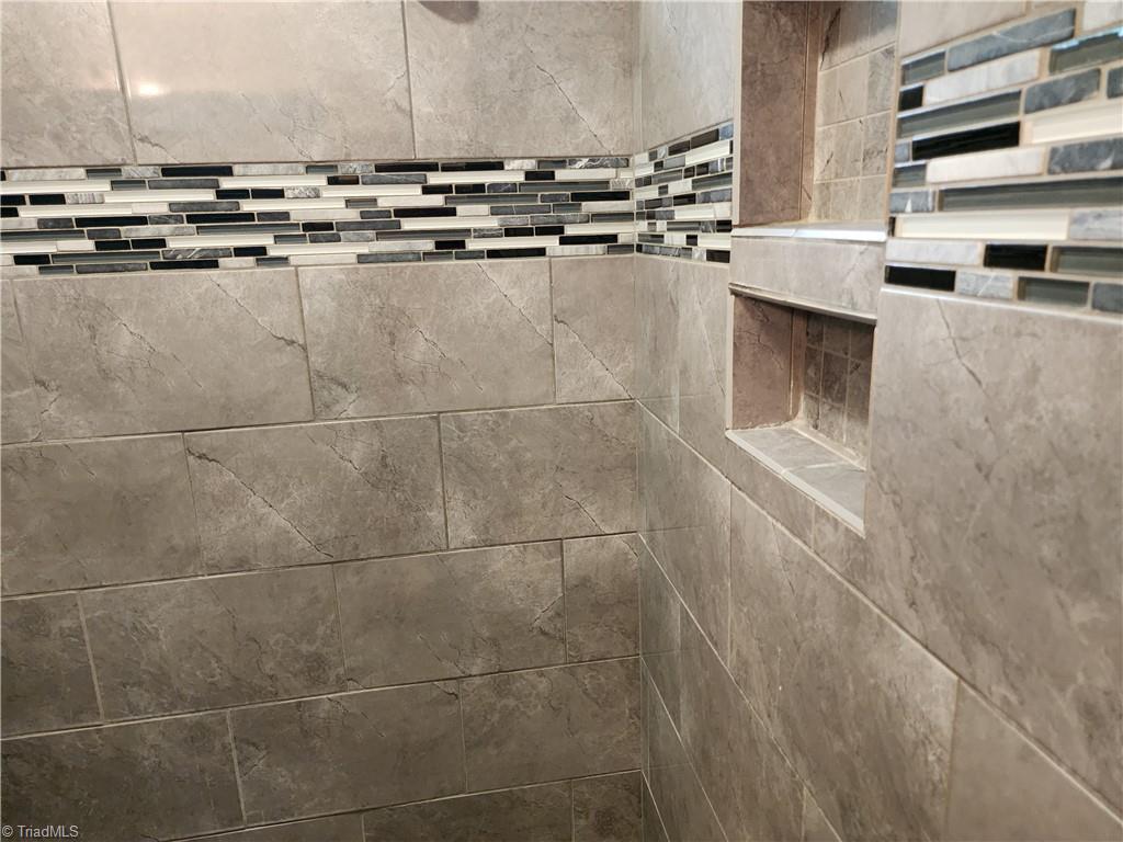 2904 E Brocktown Road, Moravian Falls, North Carolina image 37
