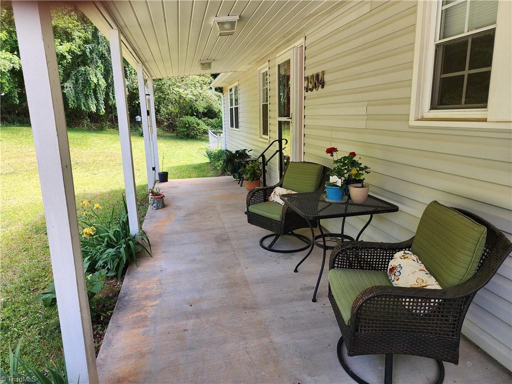 2904 E Brocktown Road, Moravian Falls, North Carolina image 3