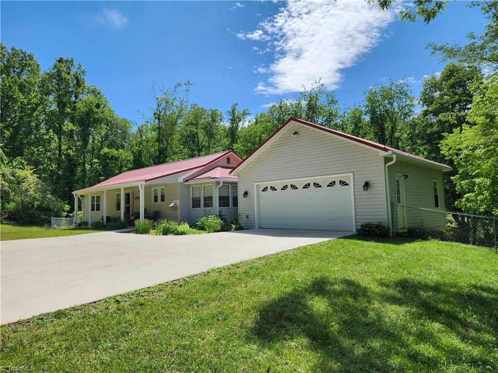 2904 E Brocktown Road, Moravian Falls, North Carolina image 42