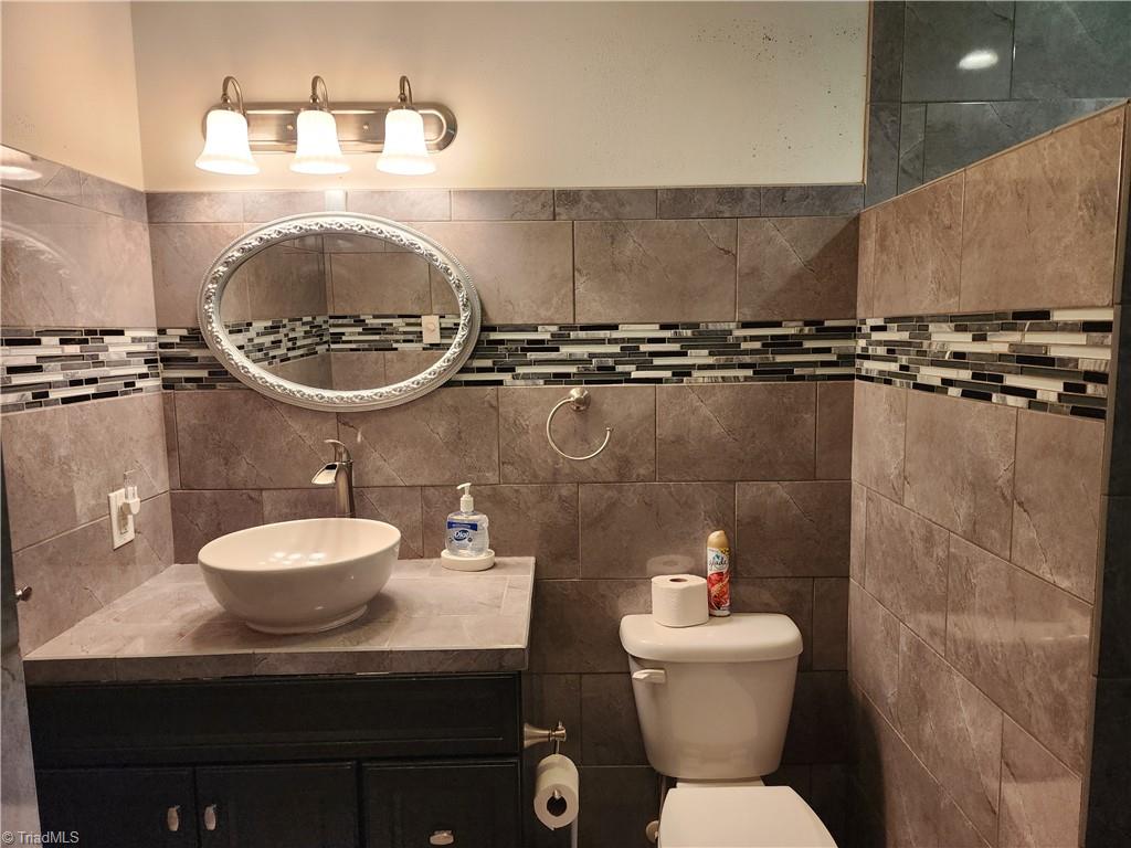 2904 E Brocktown Road, Moravian Falls, North Carolina image 34