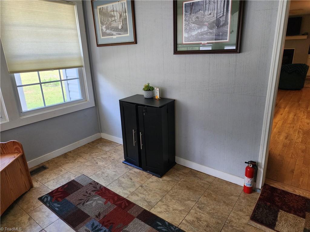 2904 E Brocktown Road, Moravian Falls, North Carolina image 14