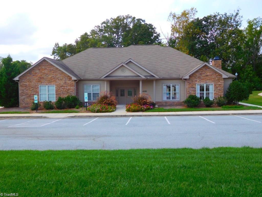 4316 Mossy Wood Circle, High Point, North Carolina image 44