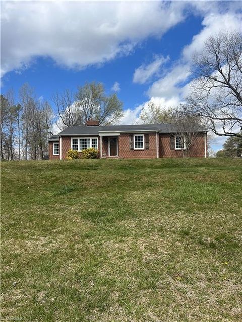 A home in Kernersville