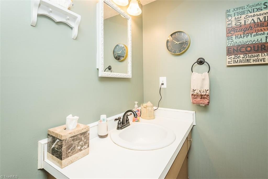 304 Cornelia Drive, Graham, North Carolina image 16