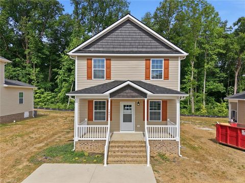 Homes For Sale - 1801 Tucker Street<br/> Greensboro, NC 27405