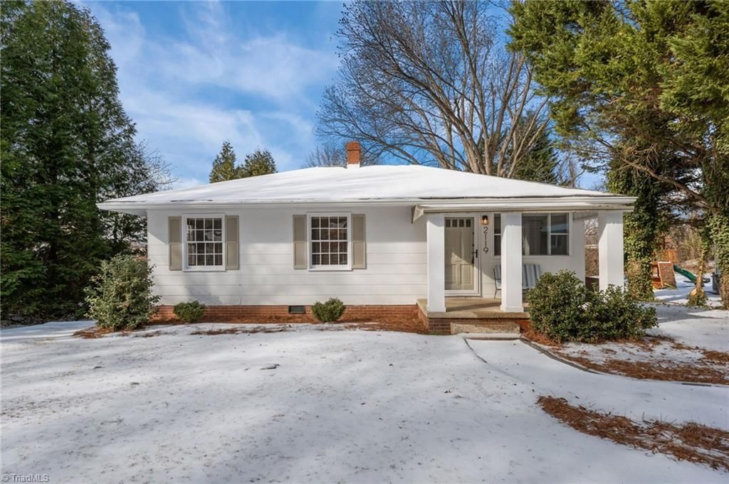 Photo of 2119 Hubbard Street, Greensboro, NC 27405 (MLS # 1207724)