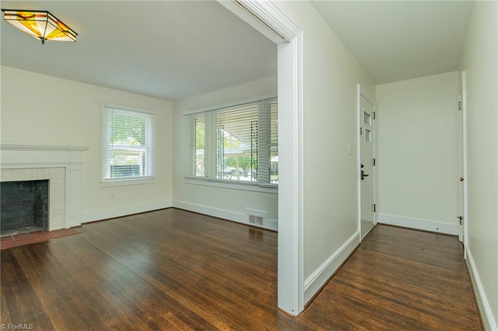 Photo of 208 Avondale Drive, Lexington, NC 27295 (MLS # 1236903)