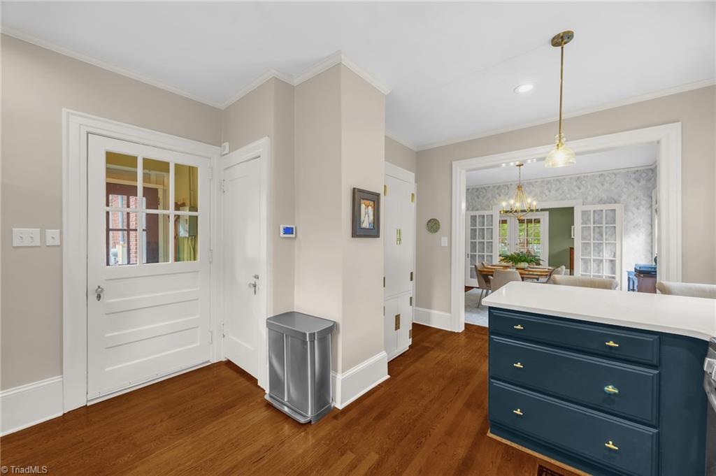 Greensboro, North Carolina 27403, United States, 3 Bedrooms Bedrooms, ,1 BathroomBathrooms,Residential,Pending,212875