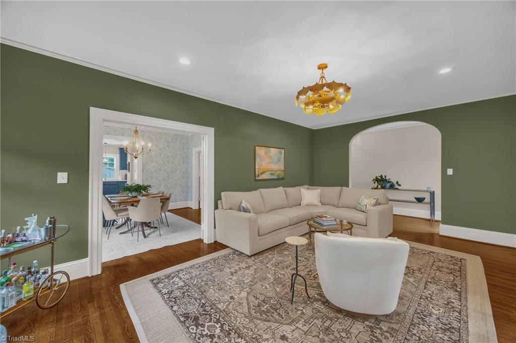 Greensboro, North Carolina 27403, United States, 3 Bedrooms Bedrooms, ,1 BathroomBathrooms,Residential,Pending,212875