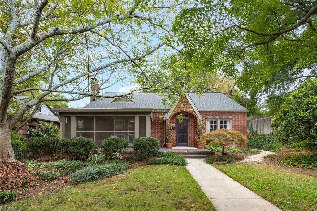 Greensboro, North Carolina 27403, United States, 3 Bedrooms Bedrooms, ,1 BathroomBathrooms,Residential,Pending,212875 Greensboro, North Carolina 27403, United States, 3 Bedrooms Bedrooms, ,1 BathroomBathrooms,Residential,Pending,212875