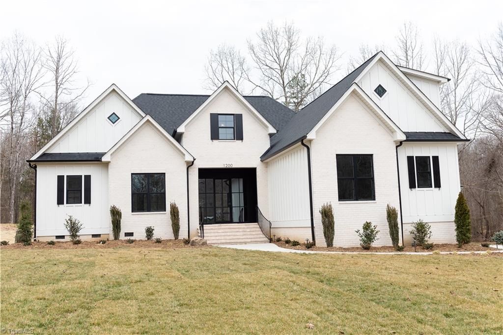 Photo of 1200 Devlin Court, High Point, NC 27262 (MLS # 1205299)