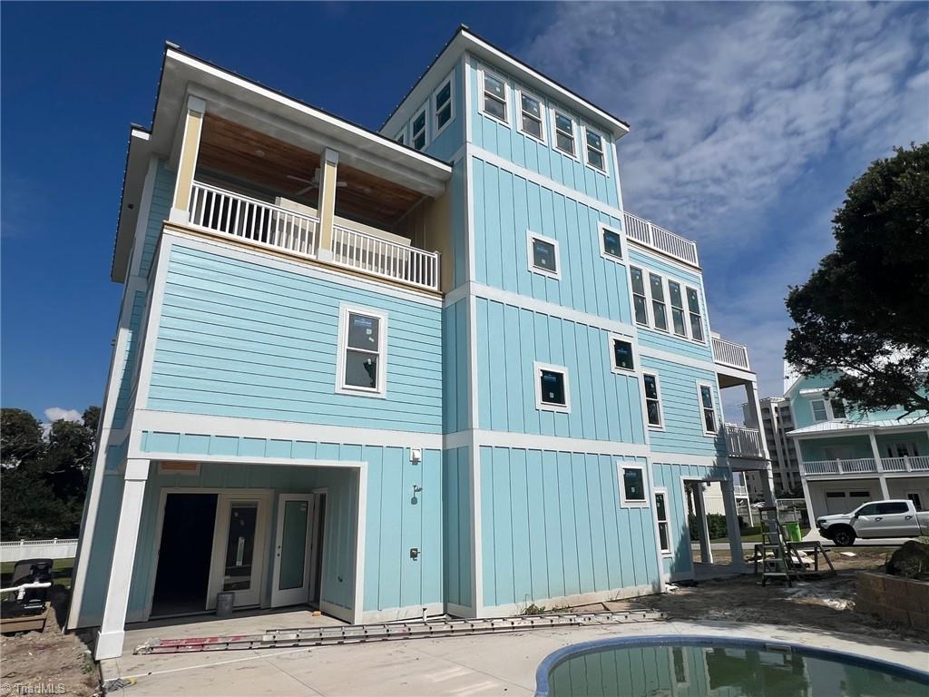 108 Ocean Bluff Drive, Indian Beach, North Carolina image 2